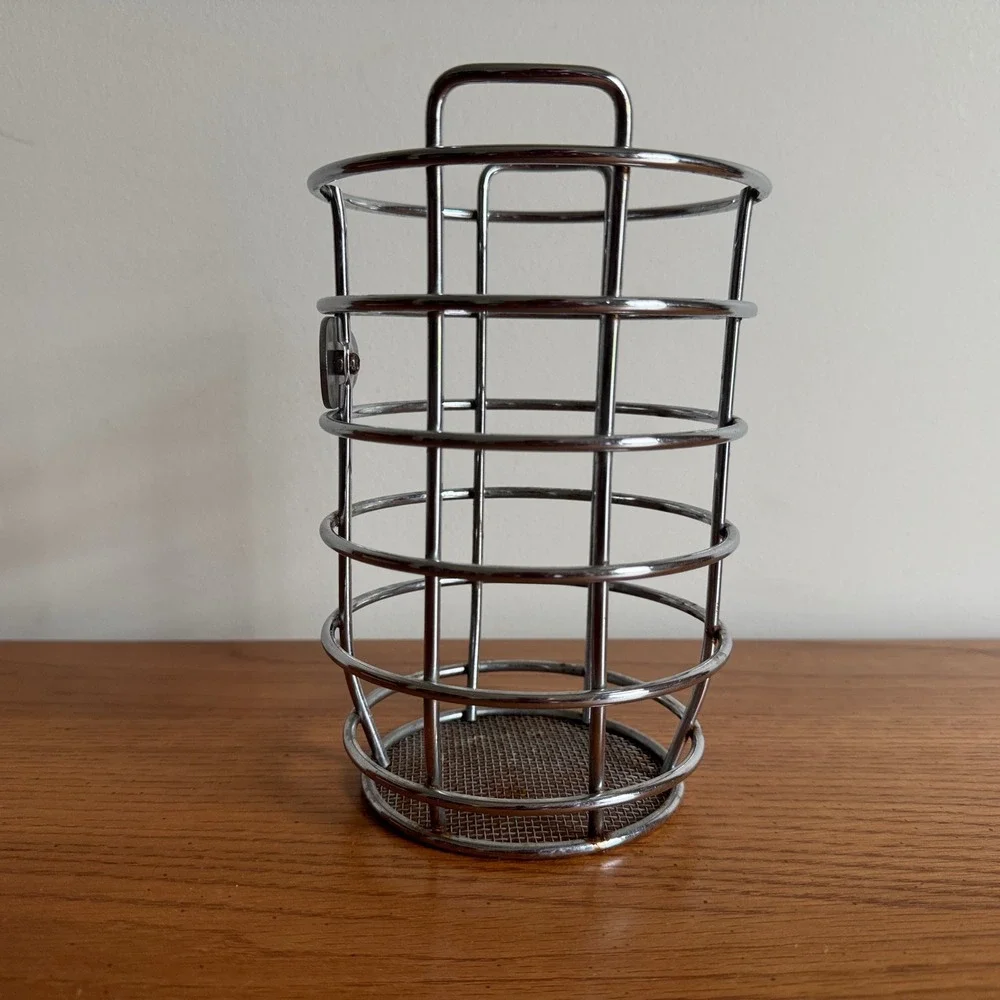 Fiesta Chrome Wire Utensil Holder Kitchen Tool Caddy Mesh Bottom Silver‎